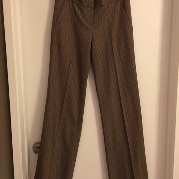 Women’s Laundry/Shelli Segal 2-pc Pinstripe Suit - Picture 6 of 8